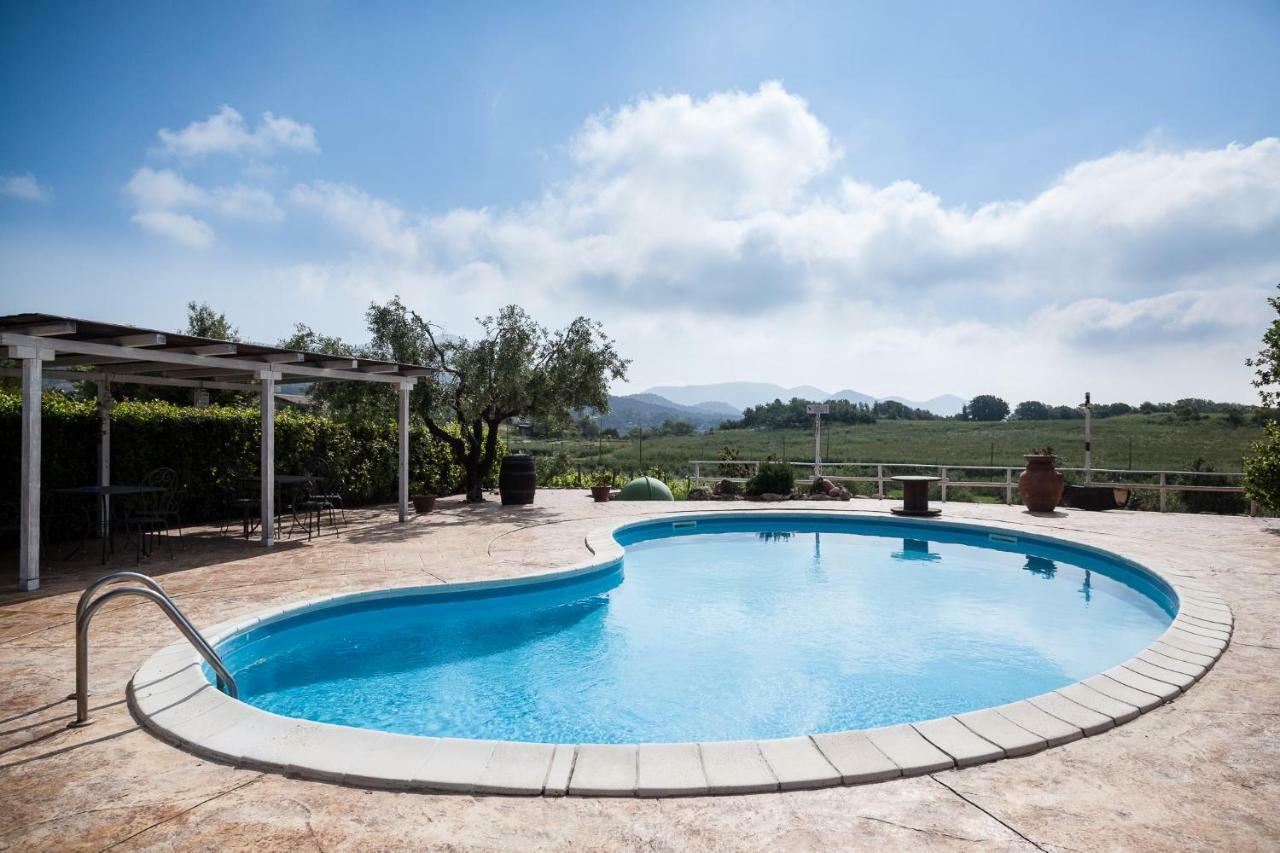 Agriturismo Casale Sasso チェルヴェーテリ エクステリア 写真